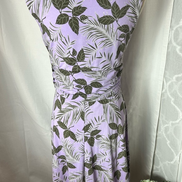 LANDS END szM-TALL TROPICAL DRESS PURPLE GREEN FLATTERING CROSS TOP SOFT FABRIC - Picture 4 of 7